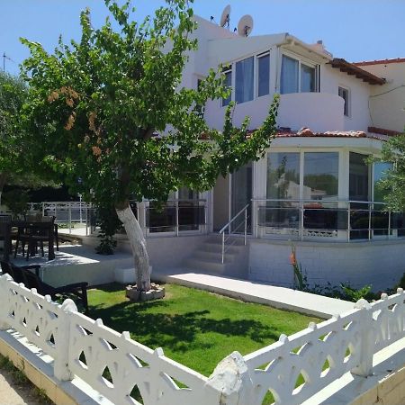 Cesme Burcu Sitesi Yaman Villa Exterior photo
